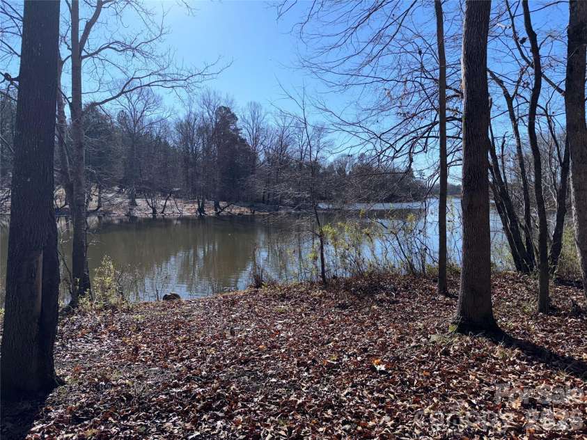 864 Butler Lake Road, Chester, SC 29706.  MLS# CAR4340426, YatesRealty ID 4145. 