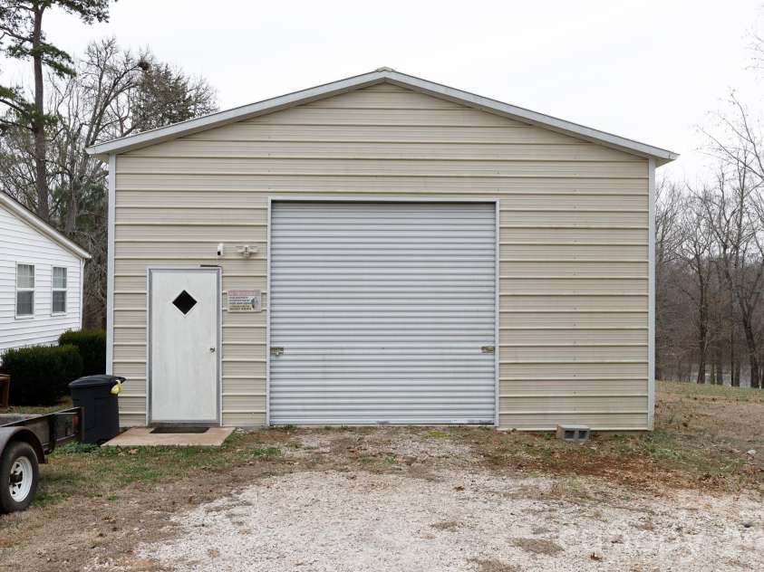 864 Butler Lake Road, Chester, SC 29706.  MLS# CAR4340426, YatesRealty ID 4145. 