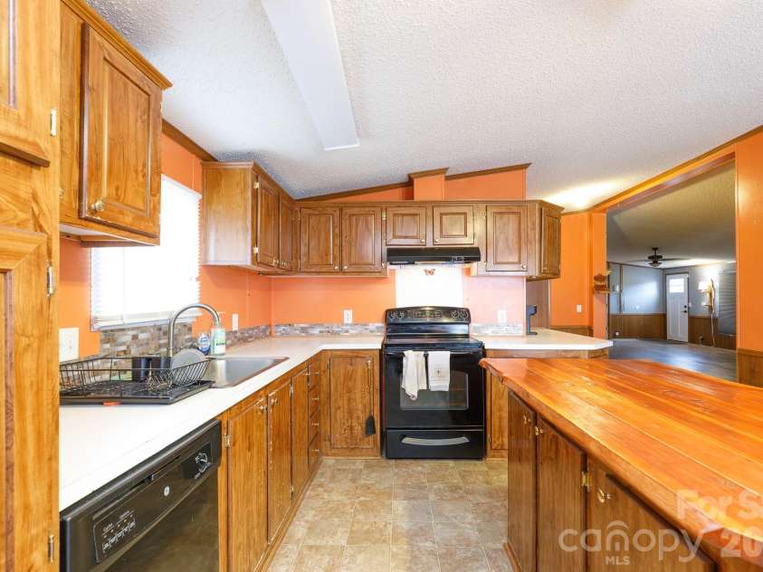 864 Butler Lake Road, Chester, SC 29706.  MLS# CAR4340426, YatesRealty ID 4145. 