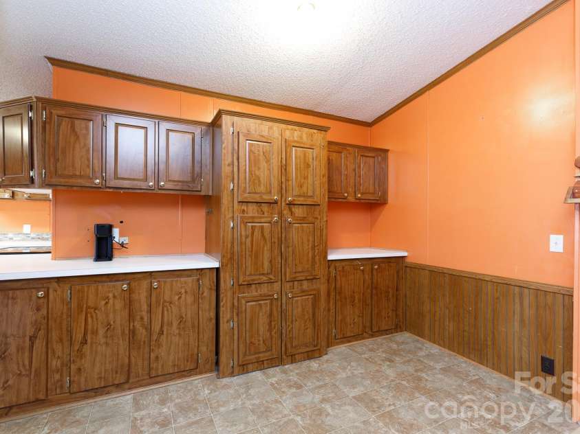 864 Butler Lake Road, Chester, SC 29706.  MLS# CAR4340426, YatesRealty ID 4145. 