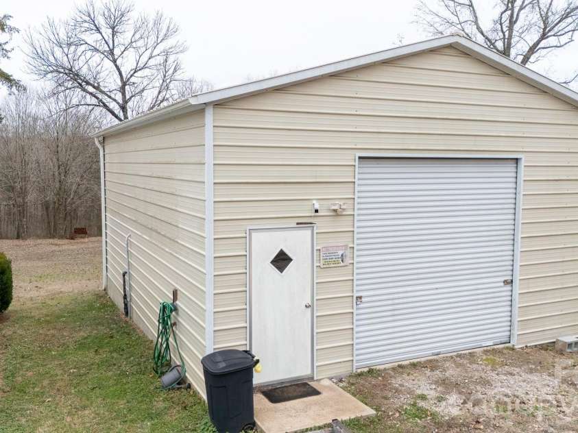 864 Butler Lake Road, Chester, SC 29706.  MLS# CAR4340426, YatesRealty ID 4145. 