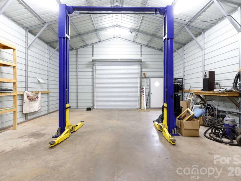 864 Butler Lake Road, Chester, SC 29706.  MLS# CAR4340426, YatesRealty ID 4145. 