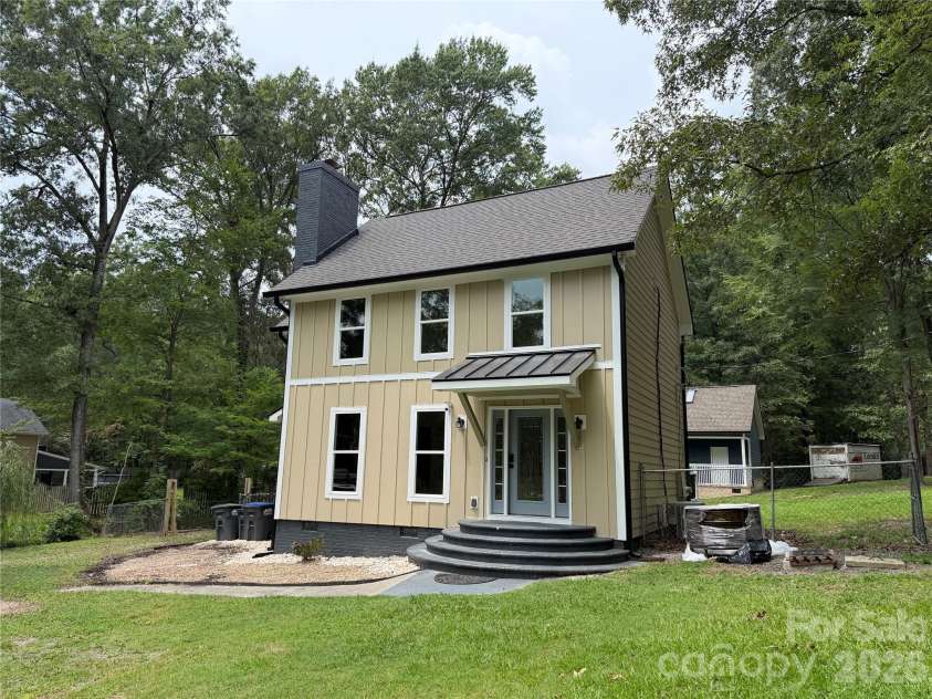 4208 Waxhaw Indian Trail Road, Indian Trail, NC 28079.  MLS# CAR4410974, YatesRealty ID 41450. 