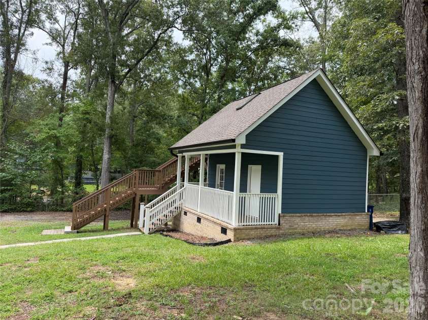 4208 Waxhaw Indian Trail Road, Indian Trail, NC 28079.  MLS# CAR4410974, YatesRealty ID 41450. 