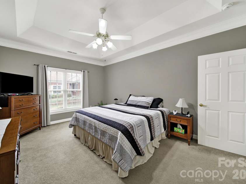 8368 Windsor Ridge Drive, Charlotte, NC 28277.  MLS# CAR4409492, YatesRealty ID 41454. 