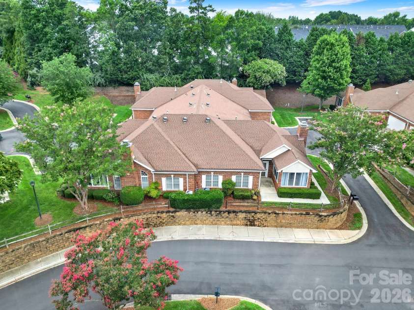 8368 Windsor Ridge Drive, Charlotte, NC 28277.  MLS# CAR4409492, YatesRealty ID 41454. 