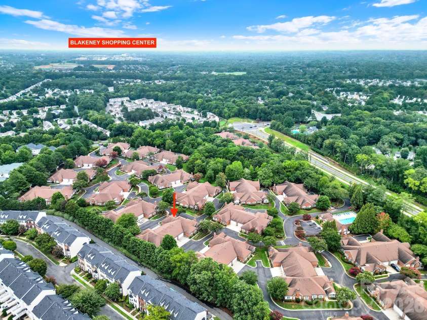 8368 Windsor Ridge Drive, Charlotte, NC 28277.  MLS# CAR4409492, YatesRealty ID 41454. 