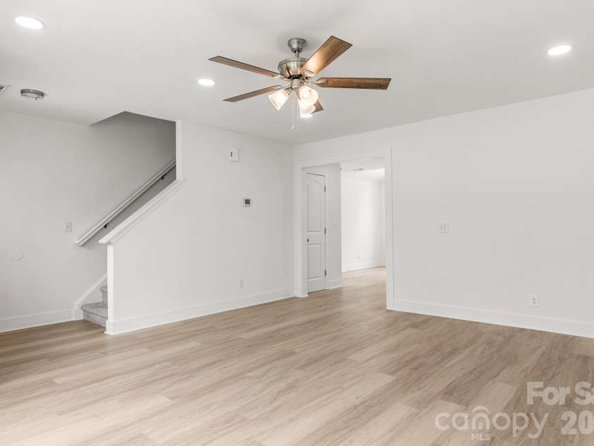 223 Newport Drive, Kannapolis, NC 28081.  MLS# CAR4409516, YatesRealty ID 41455. 