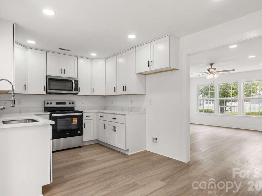 223 Newport Drive, Kannapolis, NC 28081.  MLS# CAR4409516, YatesRealty ID 41455. 