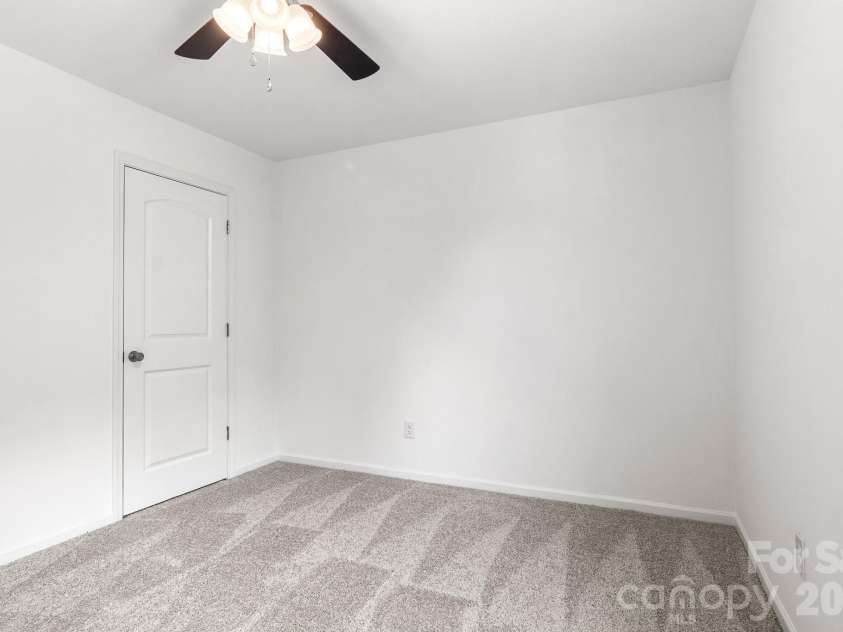 223 Newport Drive, Kannapolis, NC 28081.  MLS# CAR4409516, YatesRealty ID 41455. 
