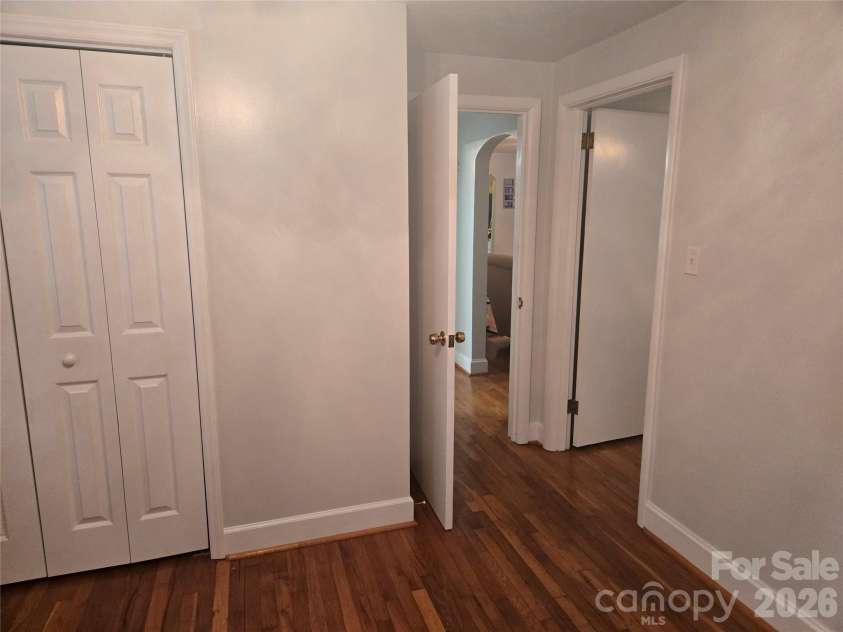 1326 26th Street, Hickory, NC 28602.  MLS# CAR4410573, YatesRealty ID 41457. 