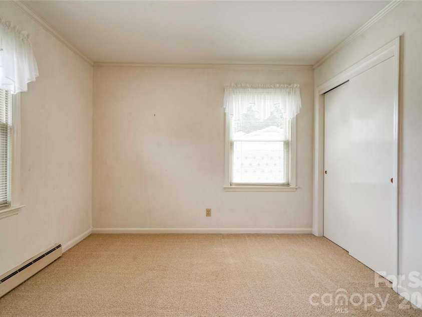 1606 Spangler Drive, Shelby, NC 28150.  MLS# CAR4411291, YatesRealty ID 41459. Bedroom 1