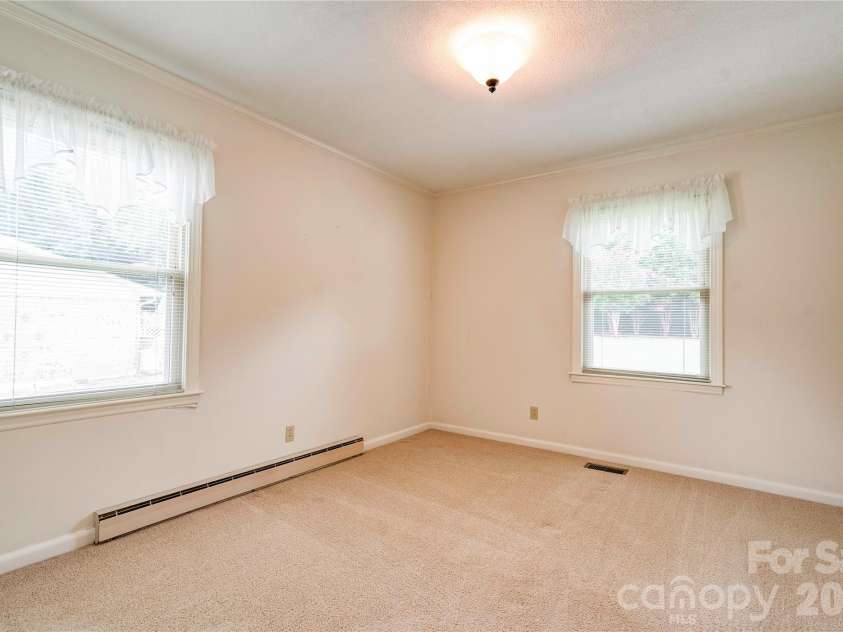1606 Spangler Drive, Shelby, NC 28150.  MLS# CAR4411291, YatesRealty ID 41459. Bedroom 2
