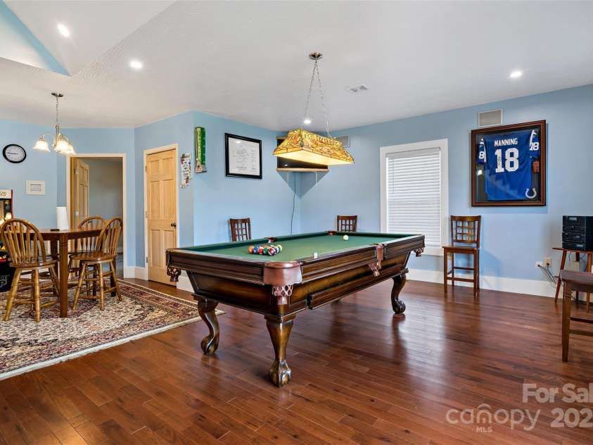 50 Valley View Drive, Marion, NC 28752.  MLS# CAR4242721, YatesRealty ID 4146. 