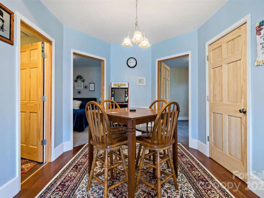 50 Valley View Drive, Marion, NC 28752.  MLS# CAR4242721, YatesRealty ID 4146. 