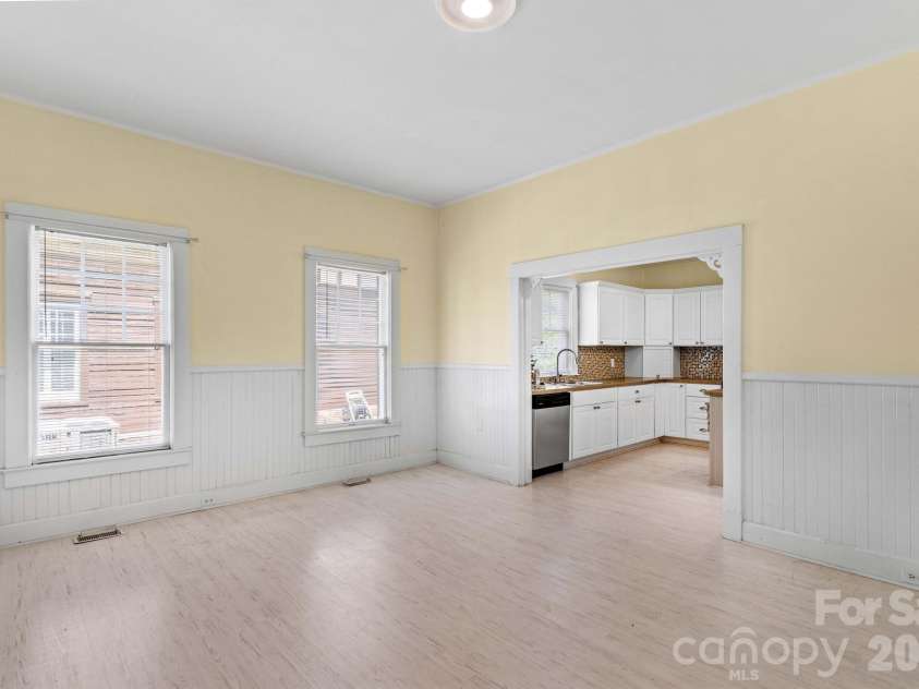 309 Ellis Street, Salisbury, NC 28144.  MLS# CAR4409945, YatesRealty ID 41463. 