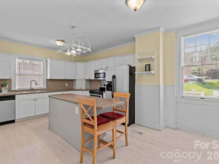 309 Ellis Street, Salisbury, NC 28144.  MLS# CAR4409945, YatesRealty ID 41463. 