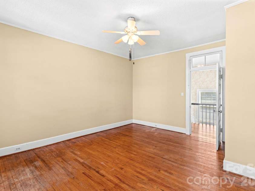 309 Ellis Street, Salisbury, NC 28144.  MLS# CAR4409945, YatesRealty ID 41463. 