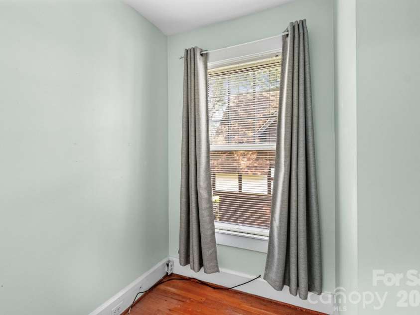 309 Ellis Street, Salisbury, NC 28144.  MLS# CAR4409945, YatesRealty ID 41463. 
