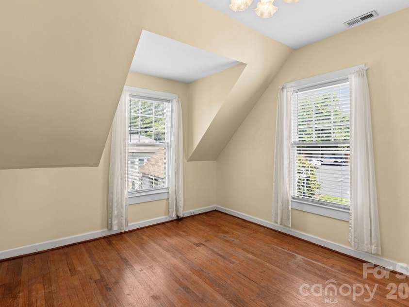 309 Ellis Street, Salisbury, NC 28144.  MLS# CAR4409945, YatesRealty ID 41463. 