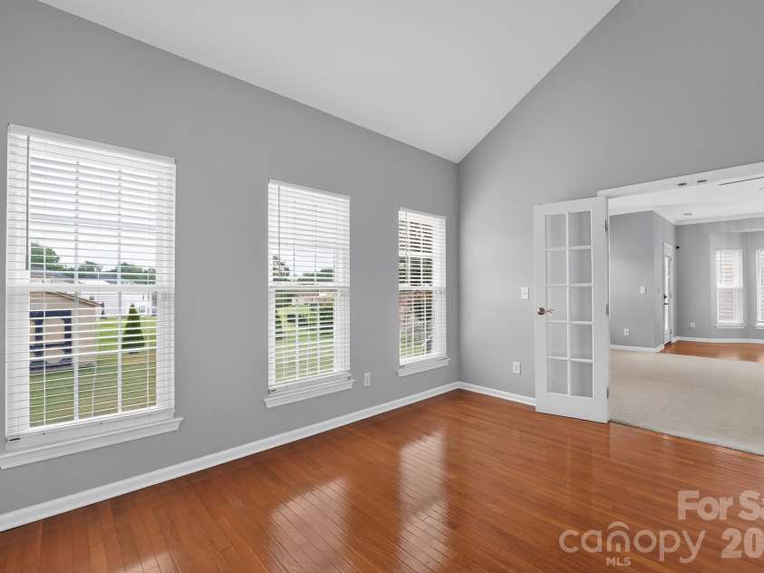 2515 Bethesda Oaks Drive, Gastonia, NC 28056.  MLS# CAR4411762, YatesRealty ID 41465. 