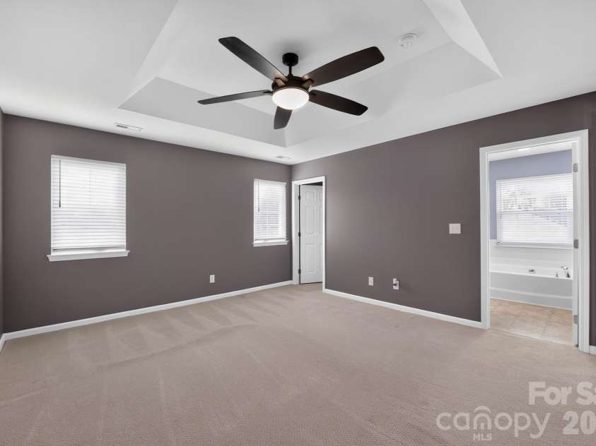 2515 Bethesda Oaks Drive, Gastonia, NC 28056.  MLS# CAR4411762, YatesRealty ID 41465. 