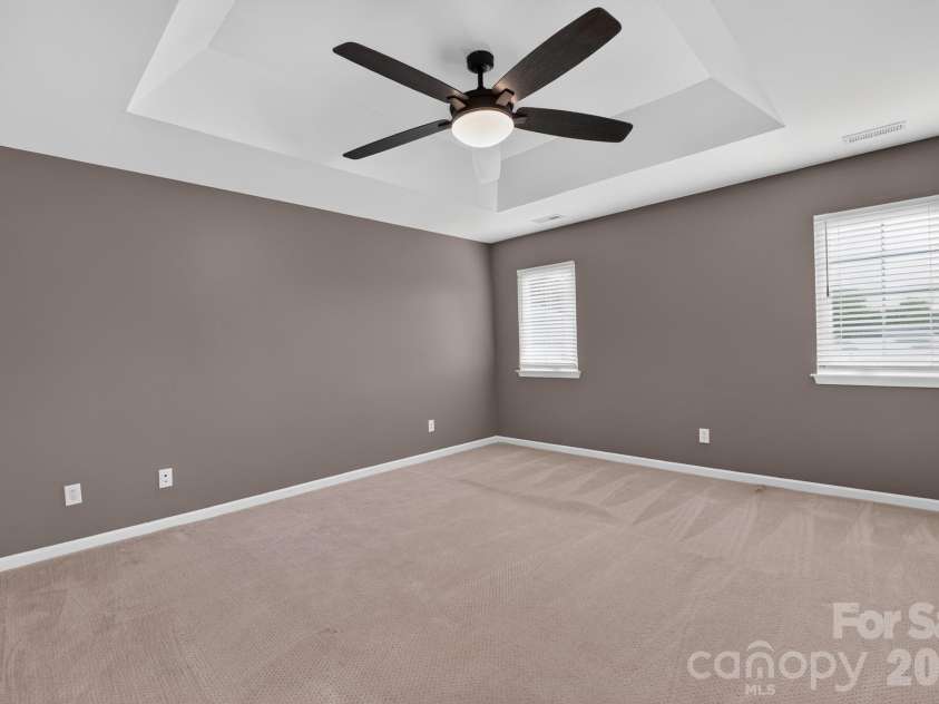 2515 Bethesda Oaks Drive, Gastonia, NC 28056.  MLS# CAR4411762, YatesRealty ID 41465. 