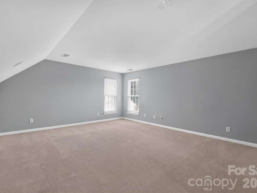 2515 Bethesda Oaks Drive, Gastonia, NC 28056.  MLS# CAR4411762, YatesRealty ID 41465. 