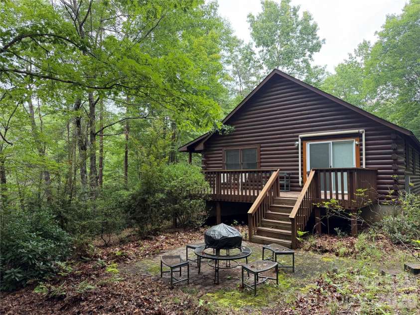 194 Long Ridge Drive, Lake Lure, NC 28746.  MLS# CAR4411336, YatesRealty ID 41467. 