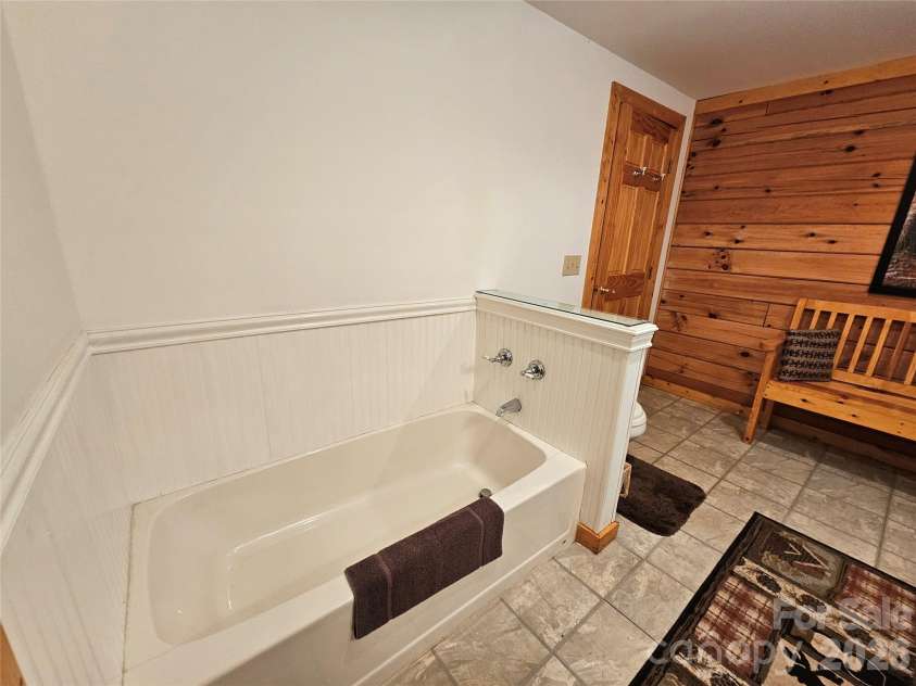 194 Long Ridge Drive, Lake Lure, NC 28746.  MLS# CAR4411336, YatesRealty ID 41467. 