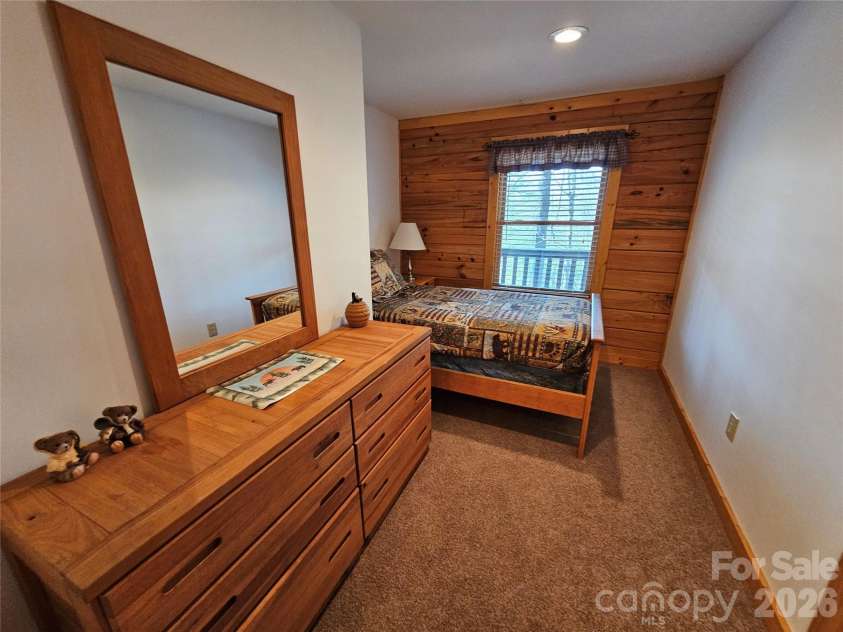 194 Long Ridge Drive, Lake Lure, NC 28746.  MLS# CAR4411336, YatesRealty ID 41467. 