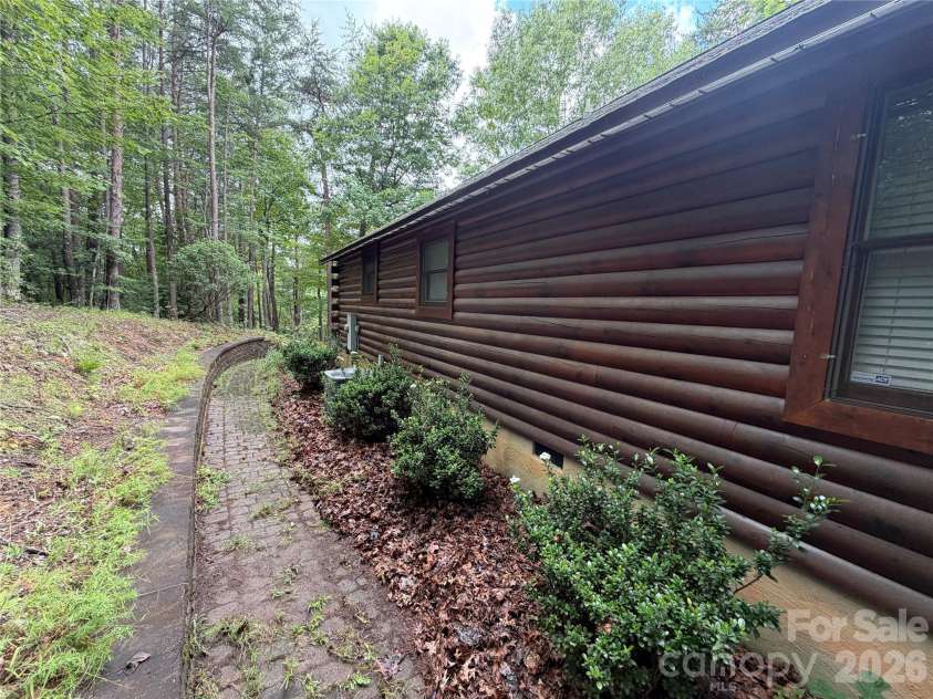 194 Long Ridge Drive, Lake Lure, NC 28746.  MLS# CAR4411336, YatesRealty ID 41467. 