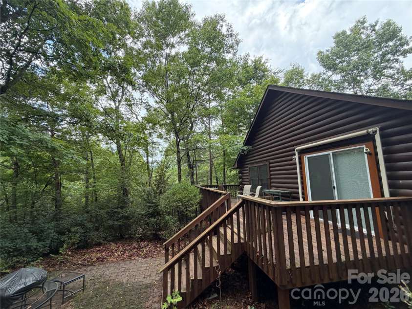 194 Long Ridge Drive, Lake Lure, NC 28746.  MLS# CAR4411336, YatesRealty ID 41467. 