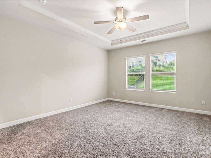 6863 Good News Drive, Charlotte, NC 28215.  MLS# CAR4411633, YatesRealty ID 41469. 