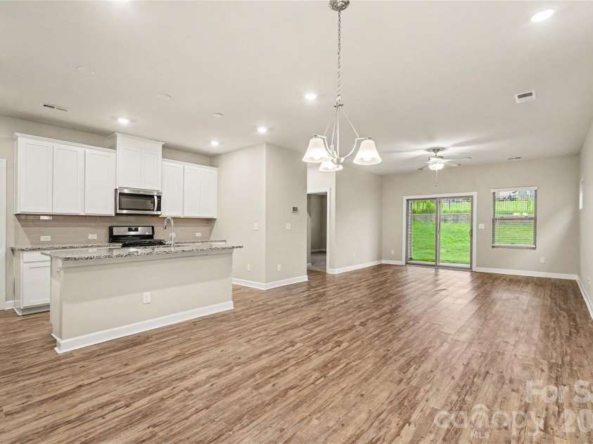 6863 Good News Drive, Charlotte, NC 28215.  MLS# CAR4411633, YatesRealty ID 41469. Open Floor Plan