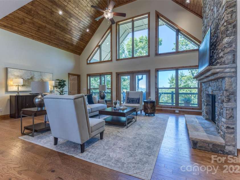 100 Tiger Paw Lane, Sapphire, NC 28774.  MLS# CAR4155572, YatesRealty ID 4147. 