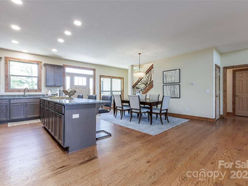 100 Tiger Paw Lane, Sapphire, NC 28774.  MLS# CAR4155572, YatesRealty ID 4147. 