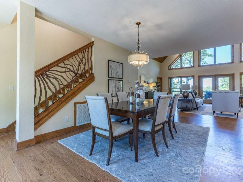 100 Tiger Paw Lane, Sapphire, NC 28774.  MLS# CAR4155572, YatesRealty ID 4147. 