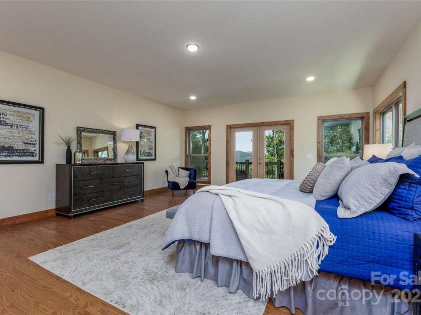 100 Tiger Paw Lane, Sapphire, NC 28774.  MLS# CAR4155572, YatesRealty ID 4147. 