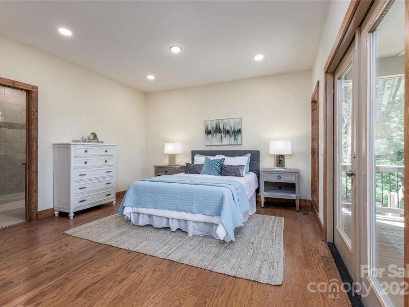 100 Tiger Paw Lane, Sapphire, NC 28774.  MLS# CAR4155572, YatesRealty ID 4147. 