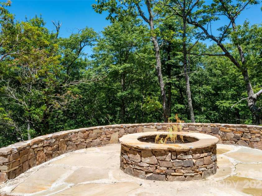 100 Tiger Paw Lane, Sapphire, NC 28774.  MLS# CAR4155572, YatesRealty ID 4147. 