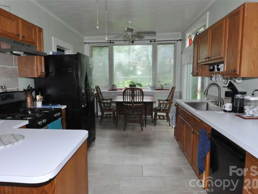 161 Walnut Street, Chester, SC 29706.  MLS# CAR4411761, YatesRealty ID 41474. 