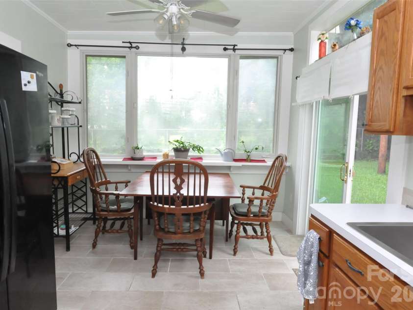 161 Walnut Street, Chester, SC 29706.  MLS# CAR4411761, YatesRealty ID 41474. 