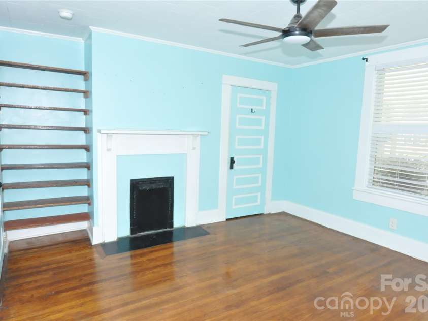 161 Walnut Street, Chester, SC 29706.  MLS# CAR4411761, YatesRealty ID 41474. 