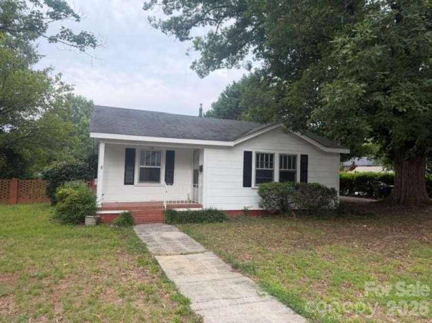 100 West Street, Monroe, NC 28112.  MLS# CAR4410973, YatesRealty ID 41476. 