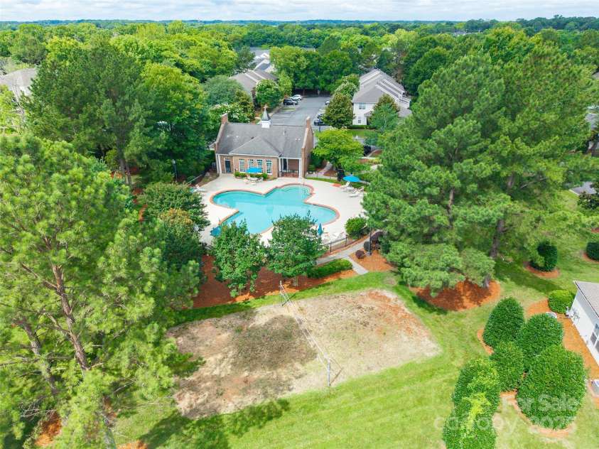 11521 Savannah Creek Drive, Charlotte, NC 28273.  MLS# CAR4273966, YatesRealty ID 4148. 