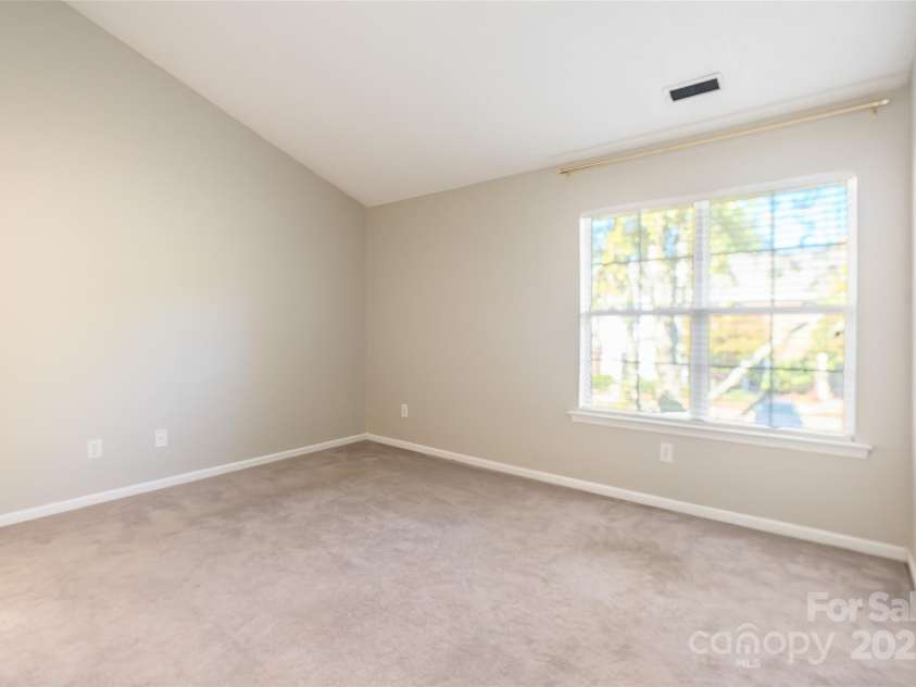 11521 Savannah Creek Drive, Charlotte, NC 28273.  MLS# CAR4273966, YatesRealty ID 4148. 