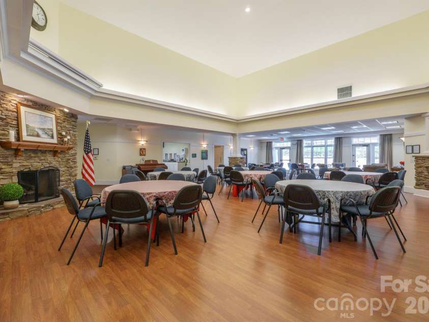 509 26th Avenue, Hickory, NC 28601.  MLS# CAR4411595, YatesRealty ID 41482. Clubhouse Gathering Room