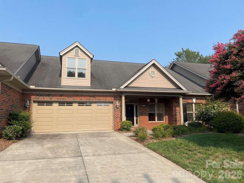 509 26th Avenue, Hickory, NC 28601.  MLS# CAR4411595, YatesRealty ID 41482. Front View