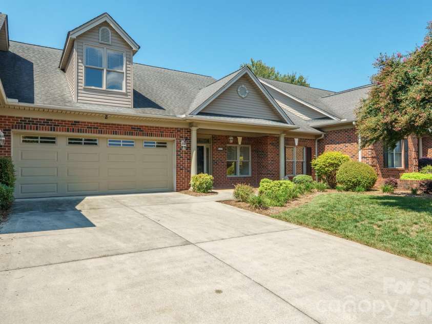 509 26th Avenue, Hickory, NC 28601.  MLS# CAR4411595, YatesRealty ID 41482. Front View